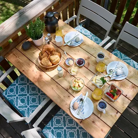 Campsite Baumschiffhotel Am Waldbad Bad Rodach